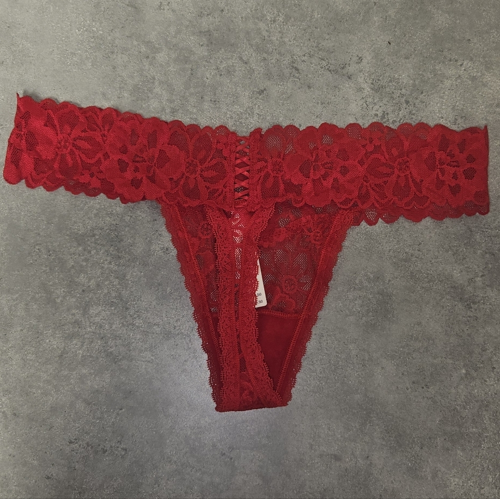 LOT of Christmas Panties - Picture 6 of 10